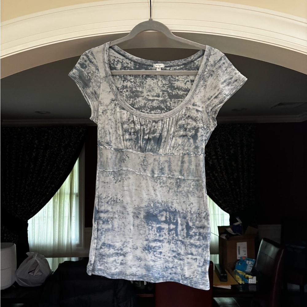 Women's Gray Patterned Tee